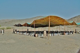 アフガニスタン・シェイワでの葬儀